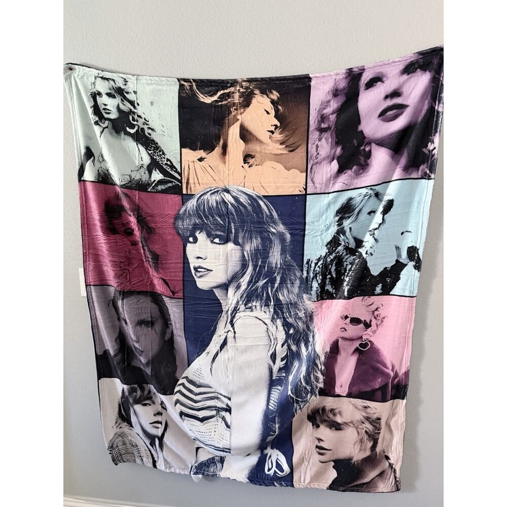 Taylor Swift Throw Blanket Size Is 50x60 Brand New In Package